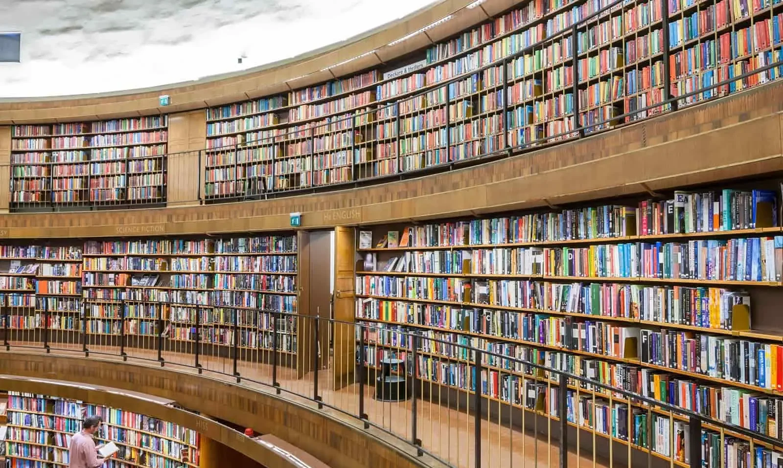 Stockholm Public Library Alamy e1765726270592